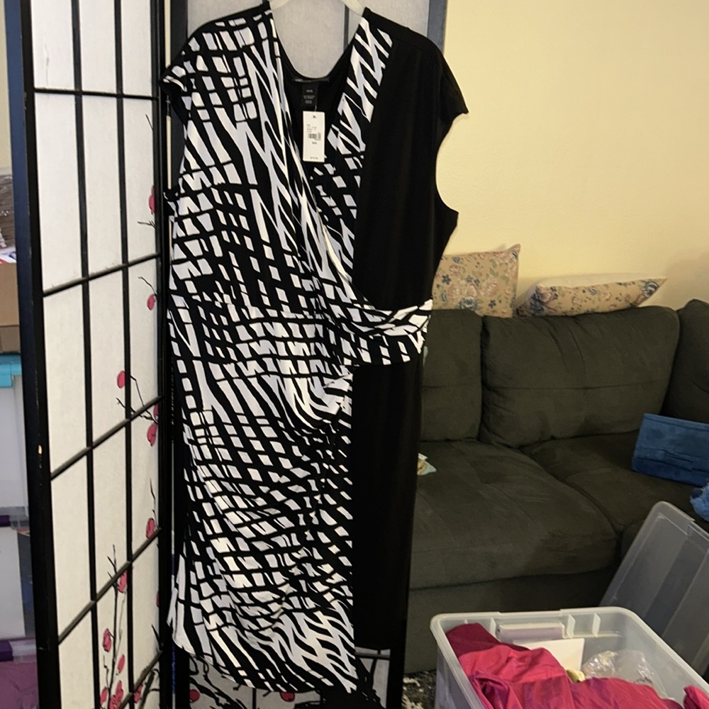 NWT Lane Bryant Faux Wrap Around Dress - Picture 3 of 10